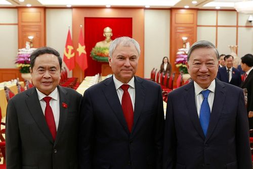 Việt Nam và Nga cần đẩy nhanh đàm phán hiệp định về miễn thị thực