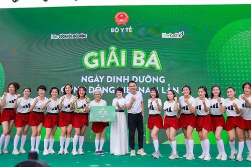 'Ngày Dinh dưỡng Cộng đồng Việt Nam' lần 5: Khuyến khích lối sống lành mạnh