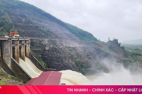 Thủy điện Hố Hô và nhiều hồ chứa điều chỉnh lưu lượng xả tràn
