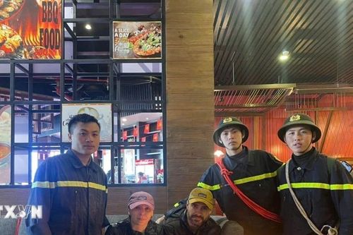 Lào Cai: Đã tìm thấy hai du khách Đức bị lạc tại Vườn quốc gia Hoàng Liên