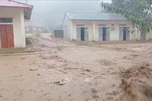 Nguy cơ lũ quét, sạt lở đất ở 14 tỉnh Bắc Bộ và Trung Bộ
