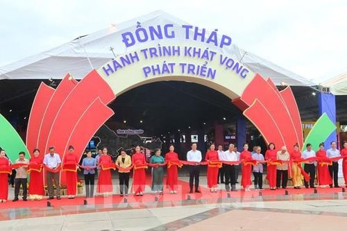 Tái hiện sinh động chặng đường phát triển của tỉnh Đồng Tháp