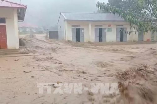 Lạng Sơn ngập nặng nhiều nơi, sạt lở đất khiến một người tử vong