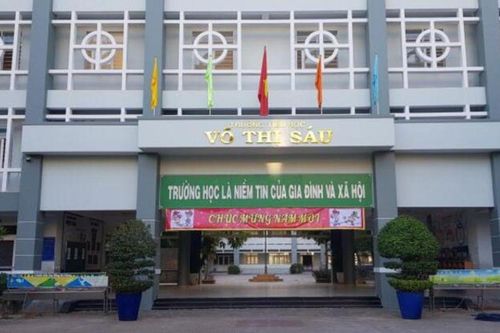 Lớp học ở TP.HCM dự kiến vận động hơn 54 triệu, hiệu trưởng nói gì?