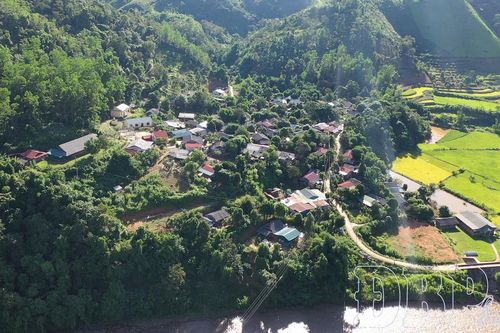 Từ lều bạt tạm cư đến bản làng đổi mới
