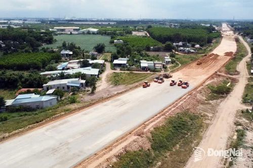Biến 'điểm nghẽn' thành 'đột phá'
