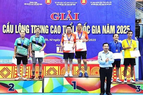 Lạng Sơn có vận động viên đoạt huy chương vàng tại giải Cầu lông trung cao tuổi quốc gia năm 2025