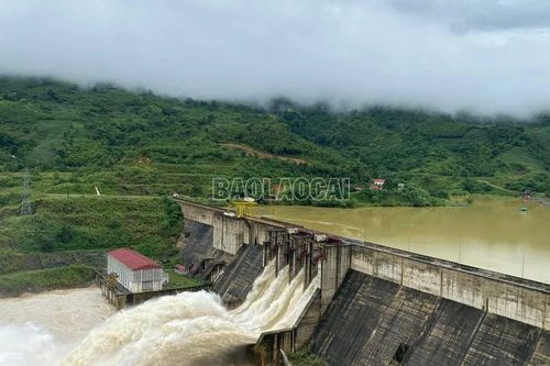 Các thủy điện trên lưu vực sông Chảy thông báo xả lũ với lưu lượng về hạ du hơn 1.000 m3/s