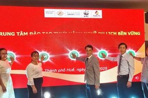 Ra mắt Trung tâm Đào tạo thực hành nghề du lịch bền vững