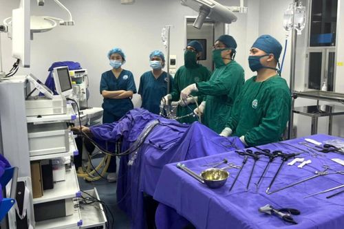 Trung tâm Y tế Vân Đồn vượt bão cấp cứu thành công bệnh nhân nguy kịch