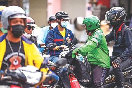 Hà Nội: Học sinh nhảy khỏi xe ôm công nghệ khi phát hiện đối tượng lạ giả danh tài xế