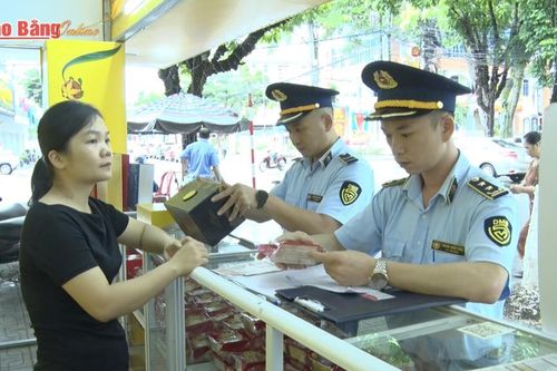 Siết chặt kiểm soát thị trường Tết Trung thu