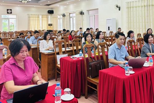 40 học viên tham gia lớp tập huấn nâng cao năng lực quản trị cho doanh nghiệp khởi nghiệp
