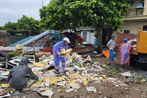 Phường Vĩnh Tuy giải tỏa lấn chiếm khu vực ao cá giáp ngõ 622 phố Minh Khai
