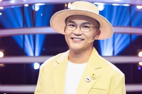 Đại Nghĩa đang diễn kịch bị trượt ngã phải hủy vở diễn