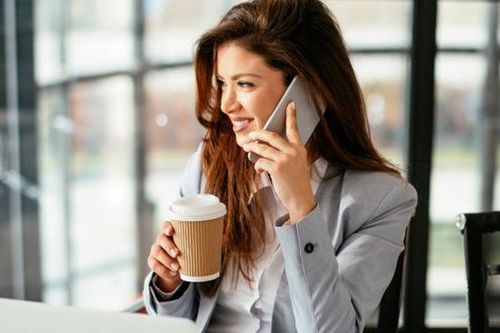 Bí quyết sống của người phụ nữ tự tin: Đơn giản nhưng khác biệt
