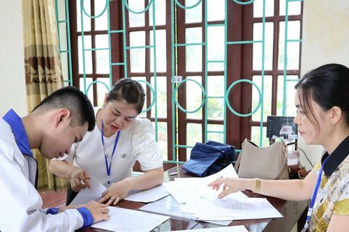 Sẵn sàng lộ trình thi tốt nghiệp THPT trên máy tính