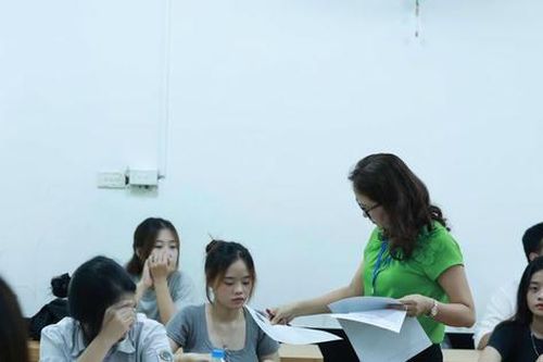 Tuyển dụng giáo viên: Tỷ lệ cạnh tranh gay gắt