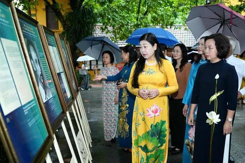 Khơi dậy sức mạnh đại đoàn kết xây dựng Thủ đô văn minh, hiện đại