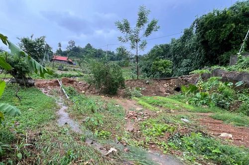 Hà Nội sơ tán dân, ghi nhận nhiều thiệt hại ban đầu do bão số 10
