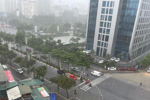 Do ảnh hưởng hoàn lưu sau bão số 10 Bualoi, mưa lớn trên diện rộng sẽ tiếp tục kéo dài trong hôm nay và ngày mai