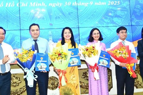 TPHCM điều động, bổ nhiệm nhiều cán bộ