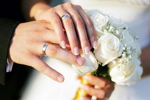 Hạnh phúc gia đình bắt nguồn từ sự lắng nghe chân thành