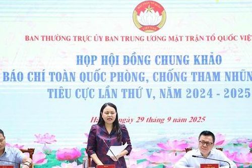 Lựa chọn những tác phẩm xứng đáng để trao Giải báo chí toàn quốc phòng, chống tham nhũng, lãng phí, tiêu cực lần thứ V