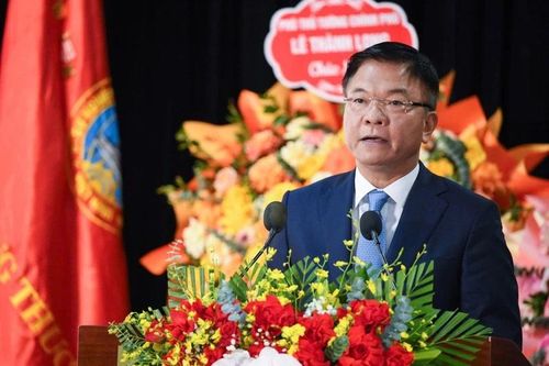 Ngành công thương cần đảm bảo khen thưởng đúng người, đúng việc