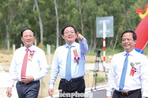 Gia Lai khánh thành 2 tuyến giao thông quan trọng chào mừng Đại hội đại biểu Đảng bộ tỉnh
