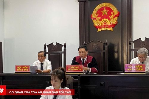 Mang dao hỗn chiến ở quán nhậu, 2 anh em họ đi tù