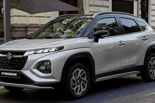 Bùng nổ thị trường với loạt xe hot được lên lịch ra mắt trong tháng 10