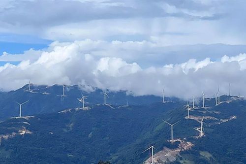 Cụm nhà máy điện gió Trường Sơn chính thức vận hành thương mại
