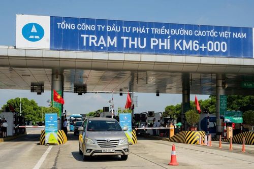 Xe doanh nghiệp vẫn được sử dụng tài khoản thu phí để qua trạm BOT