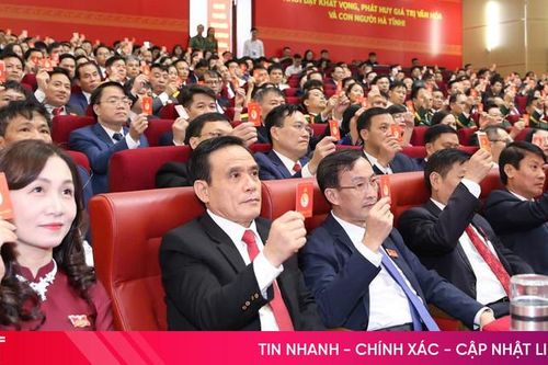 Đồng lòng, dốc sức vì sự phát triển toàn diện, bền vững của Hà Tĩnh