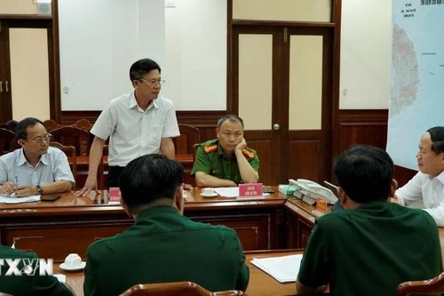 Gia Lai: Huy động lực lượng tìm tàu cá cùng 8 ngư dân mất liên lạc trên biển