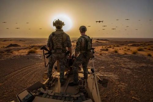 Loại vũ khí thay đổi cuộc chơi, hạ gục cả bầy đàn UAV chỉ bằng một đòn