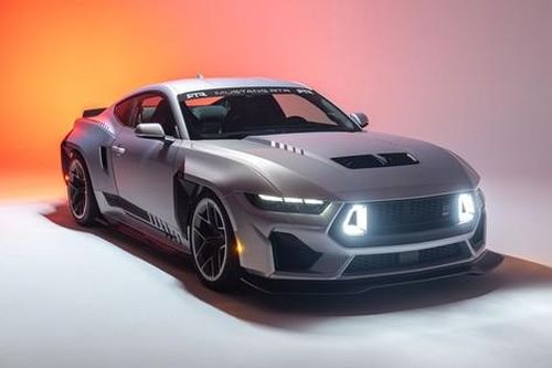 Cận cảnh xe cơ bắp Ford Mustang RTR Spec 5, giới hạn chỉ 50 chiếc