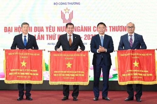 Phong trào thi đua yêu nước: 'Chìa khóa vàng' phát triển đột phá IUH