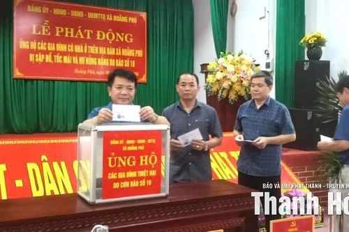 Xã Hoằng Phú phát động ủng hộ gia đình bị thiệt hại nặng do bão số 10