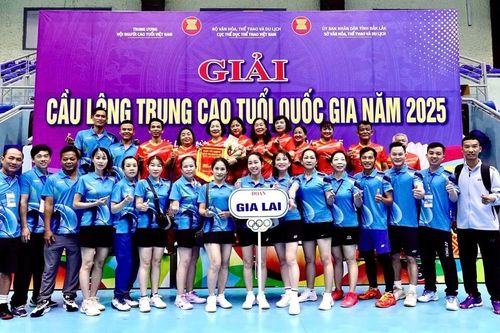Gia Lai giành 8 huy chương đồng ở Giải Cầu lông trung-cao tuổi quốc gia