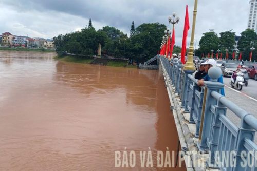 Mực nước các sông Kỳ Cùng, Trung, Bắc Giang trên báo động 1