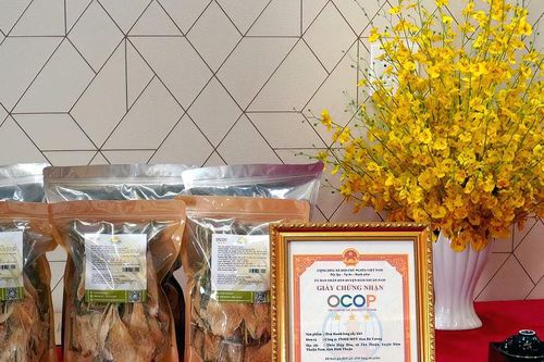 Búp hoa thanh long - từ bỏ đi đến đặc sản thương hiệu