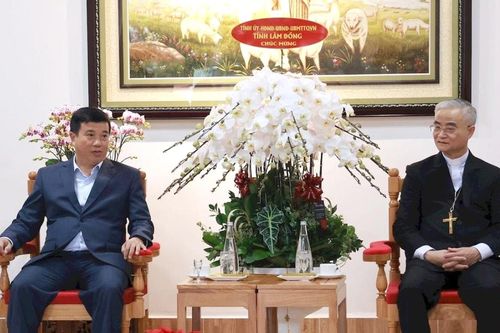 Bí thư Tỉnh ủy Lâm Đồng thăm Tòa Giám mục Giáo phận Đà Lạt