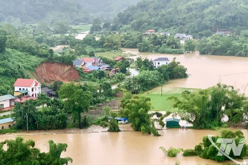 Mưa lớn gây thiệt hại tại một số xã phía Bắc