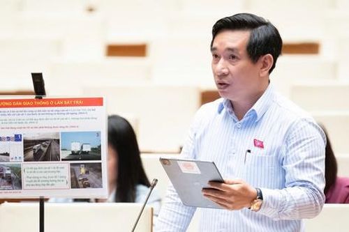 Đại biểu Quốc hội đề xuất cách đỗ xe trước nhà dân để không xảy ra mâu thuẫn