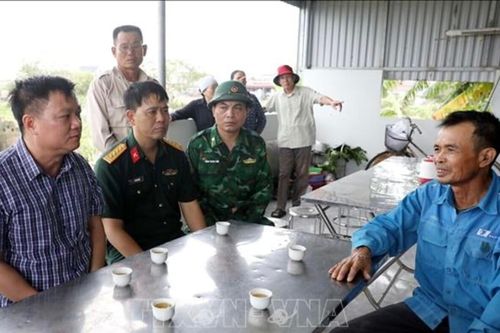 Lãnh đạo tỉnh Hưng Yên thăm hỏi, động viên gia đình có người tử vong do dông lốc