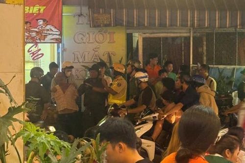 Khởi tố đối tượng say xỉn chống người thi hành công vụ