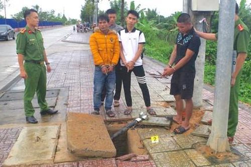 Bắt băng nhóm gây ra nhiều vụ trộm dây cáp điện trung thế tại Quảng Ngãi