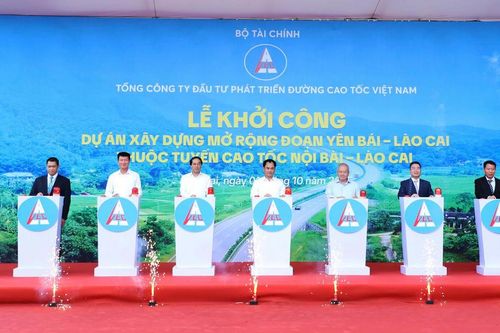 Chính thức khởi công xây dựng mở rộng đoạn Yên Bái - Lào Cai thuộc cao tốc Nội Bài - Lào Cai